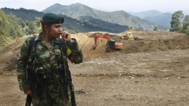 القوات المسلحة الثورية الكولومبية (فارك)