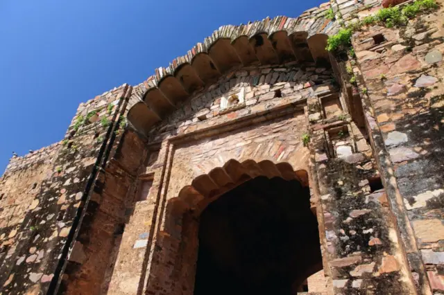 1605માં ભાનગઢમાં એ સમયે 14 હજાર લોકો રહેતા હતા