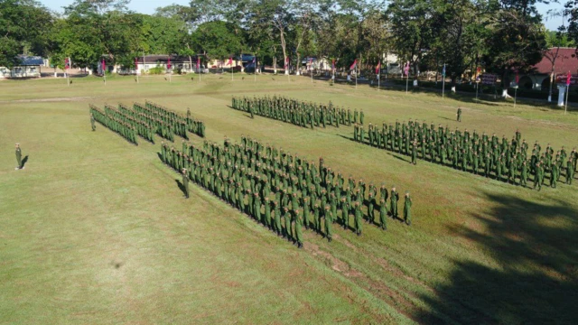 စစ်မှုထမ်းသင်တန်းအပတ်စဉ် ၁၉ ဖွင့်ပွဲအခမ်းအနားတစ်ခု
