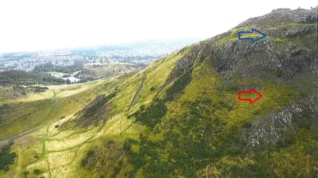 Qarree Faawuziyaa Jaavid irraa darbateefi bakka isheen itti kufte (Xiyyi cuquliisaa bakka irraa kufte, diimaan bakka itti kufte)