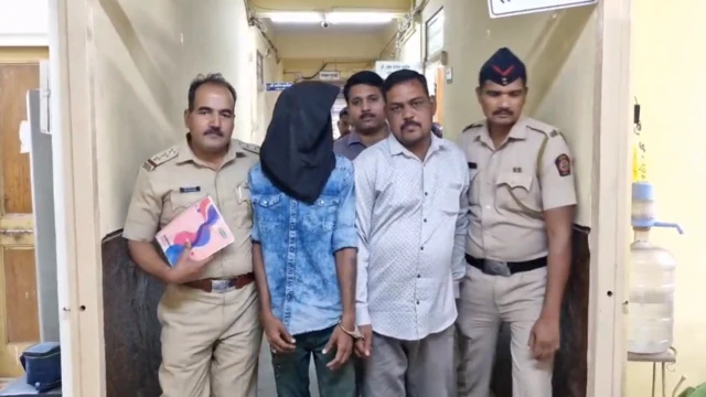 या हत्येमुळे अंबरनाथमध्ये तणावाचं वातावरण निर्माण झालं आहे.