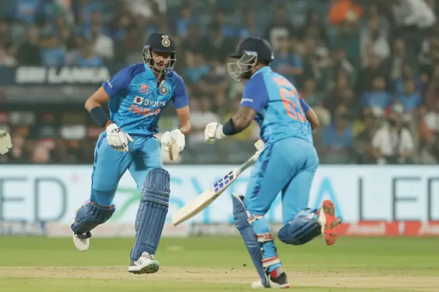 இந்தியா