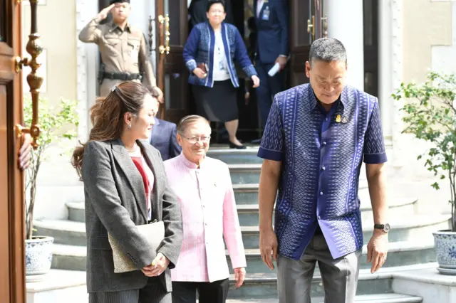 เศรษฐาและแพทองธาร 