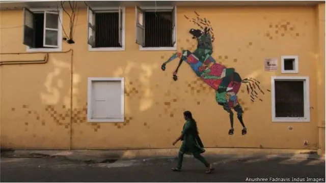 काळा घोडा परिसराला मुंबईचं कला-संस्कृतीचं केंद्र म्हटलं जातं.