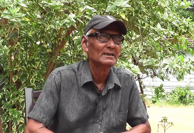 கால்களால் இசை மீட்டும் சப்திகா