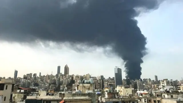 బేరూత్ పోర్టులో మళ్లీ మంటలు