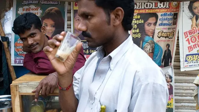 தமிழகம் முழுவதும் தேனீர் கடைகள் இயங்க அனுமதி: ஊரடங்கில் புதிய தளர்வுகள்