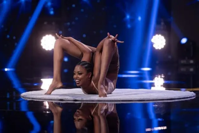 ሰናይት ኣሰፋ፡ ኣብ ውድድር ሮማኒ ኣው ታለንት