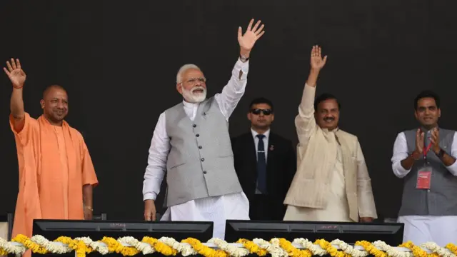 मोदी, बीजेपी