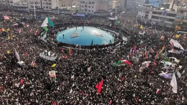 قاسم سلیمانی کا جنازہ