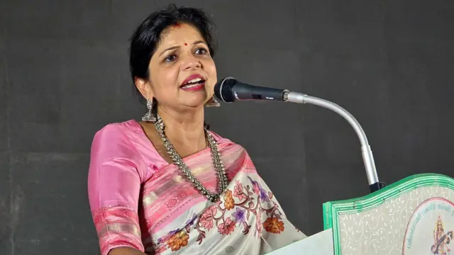சௌமியா அன்புமணி