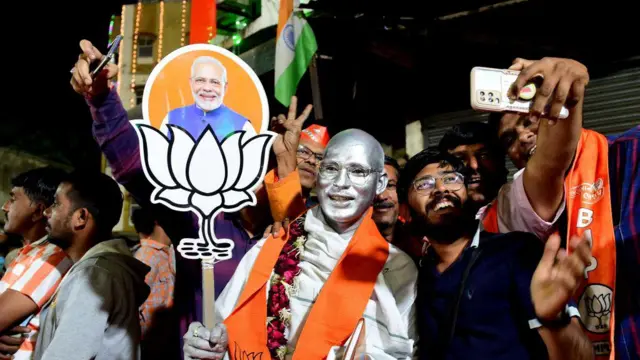 குஜராத், இமாச்சல பிரதேச தேர்தல் முடிவுகள் உணர்த்துவதென்ன?