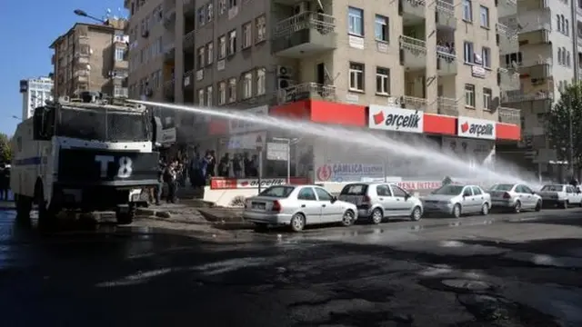 Diyarbakır'da TOMA