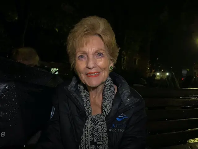 네덜란드 출신의 트루스 네이먼은 여왕 즉위 1년 후 1954년 처음으로 영국에 왔다