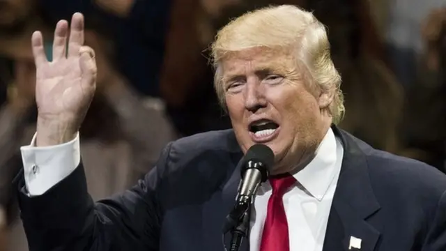 ඩොනල්ඩ් ට්‍රම්ප්