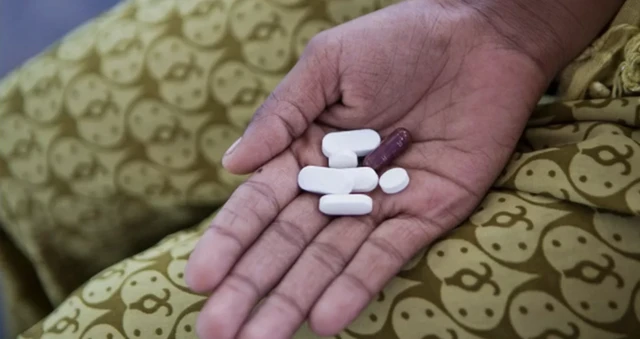 ဆေးစာရေးပေးမှုတိုင်း ပဋိဇီဝဆေး ၇၅ ရာခိုင်နှုန်း ပါဝင်နေ