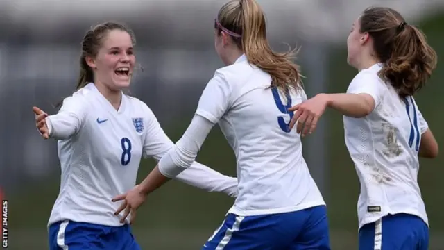 Onlayn orgazmdan siyish