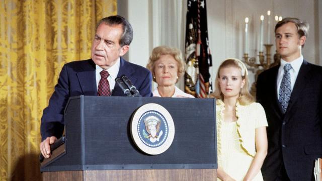尼克松辭職