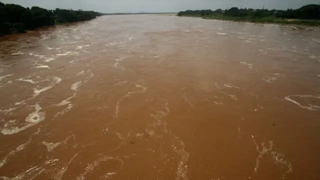 தண்ணீர்