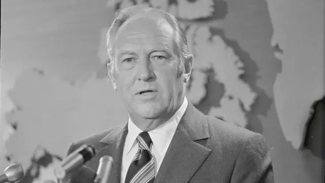 Xoghayihii arrimaha dibadda Mareykanka William Rogers