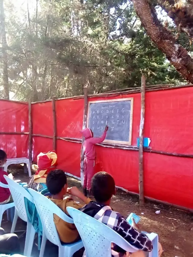 Barattoota latti barataa jiran