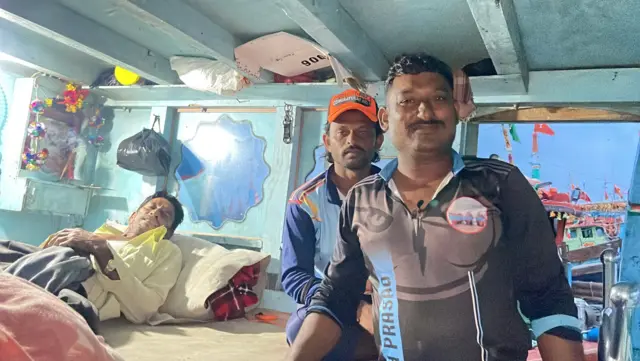 જાફરાબાદમાં માછીમારોની સમસ્યા, માવઠાને કારણે મુશ્કેલી અને નુકસાન, કમોસમી વરસાદ, બીબીસી ગુજરાતી હવામાન, ખારવા સમાજ, બીબીસી ગુજરાતી 