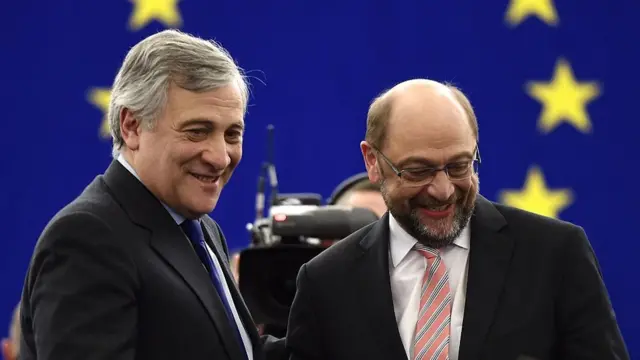 Tajani ve Martin Shulz