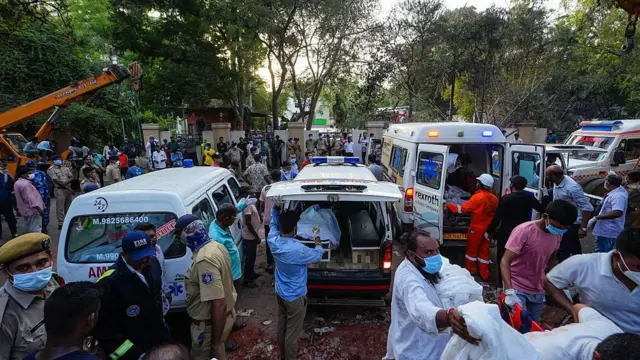 दुर्घटना के बाद अस्पताल का मंजर