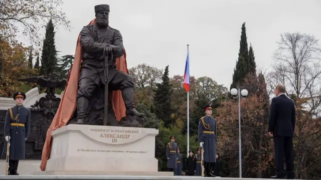 Inauguraçãocassino com giros gratismonumento na Criméia,cassino com giros gratisnovembrocassino com giros gratis2017, com a presençacassino com giros gratisPutin