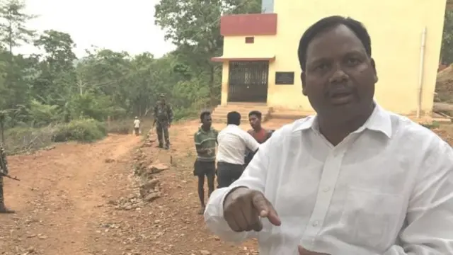 ஜார்கண்ட் முக்தி மோர்ச்சா எம்.எல்.ஏ. பெளலுஸ் சோரேன்