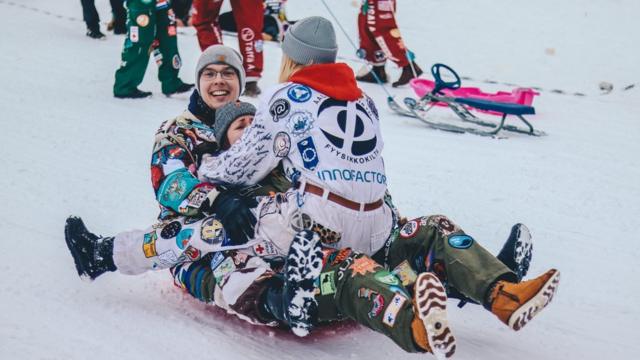 Фото дня: самая счастливая в мире лиса | Стиль жизни | Европа Плюс