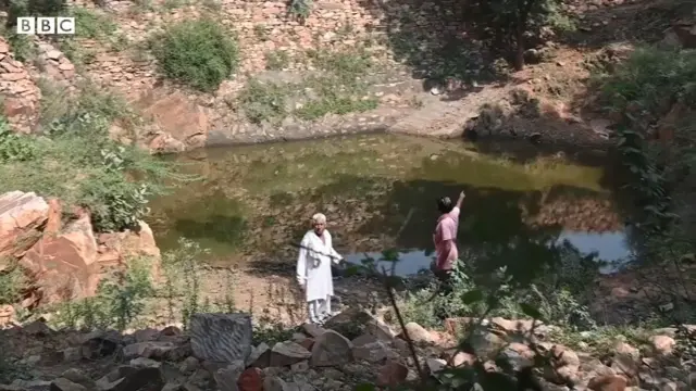 ఈ కొలను 78 అడుగుల పొడవు, 80 అడుగుల వెడల్పు, 35 అడుగుల లోతు ఉంటుంది