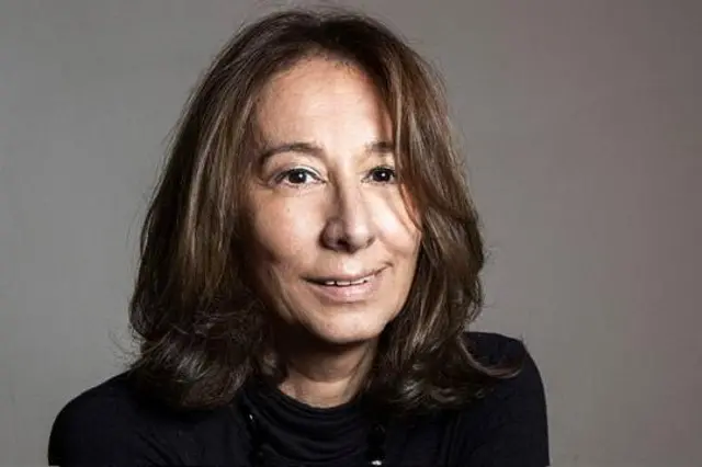 Una foto retrato de la periodista Liliana Viola.