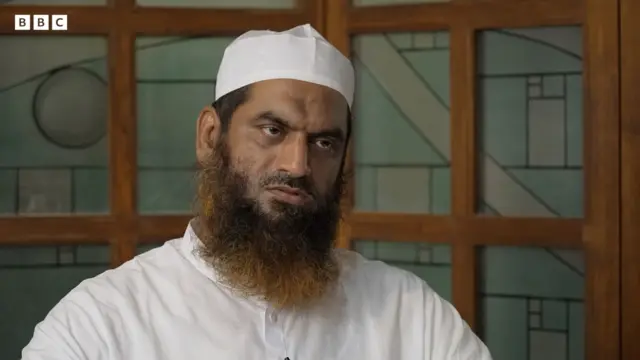 বাংলাদেশ খেলাফত মজলিসের আমির মাওলানা মামুনুল হক