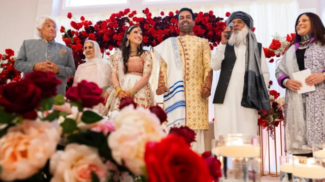 सॅमी आणि सफी यांचा विवाहातील फोटो