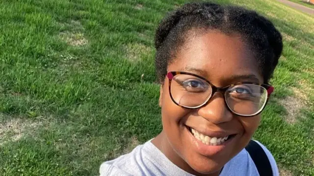 রোমিশা লোয়ারি