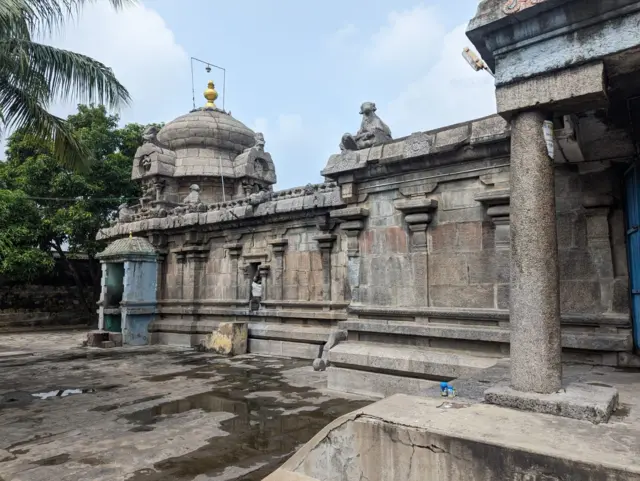 சோழர்கள், மன்னராட்சி காலம், ராஜகுரு