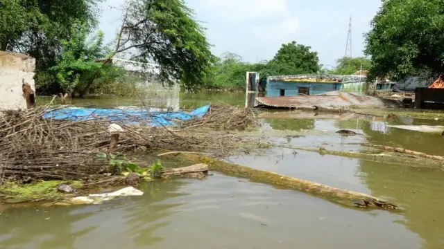 પૂરનું પાણી