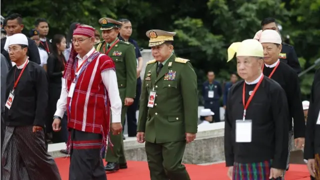 အာဇာနည်