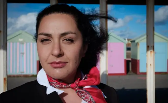 తన అనుభవాల నుంచే ఈ స్కూలు పుట్టిందని ఏంజెలా అన్నారు.