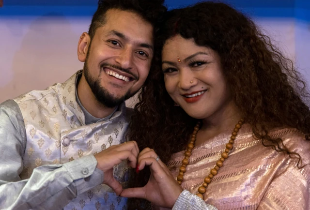 सुरेन्द्र पाण्डे र माया गुरुङ