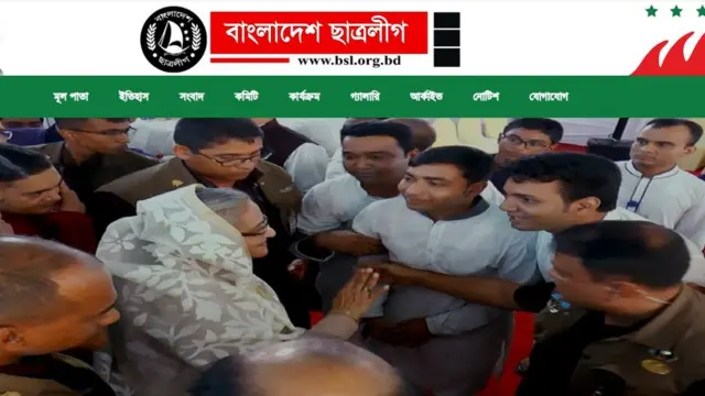 ছাত্রলীগের নেতাদের সঙ্গে আওয়ামী লীগ সভানেত্রী শেখ হাসিনা