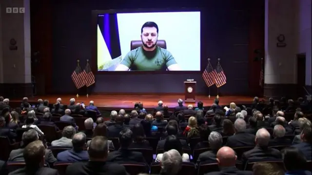 Владимир Зеленский обращается к Конгрессу США