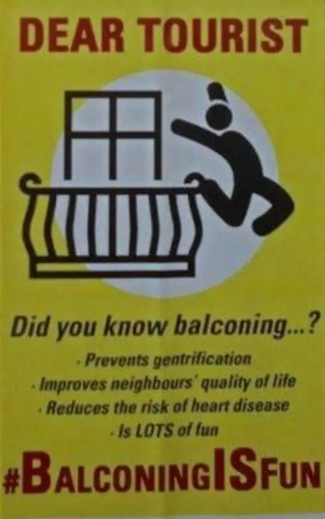 Afşite "Balkondan atlamacayı (balconing) bilir misiniz? Çok eğlencelidir" yazıyor.