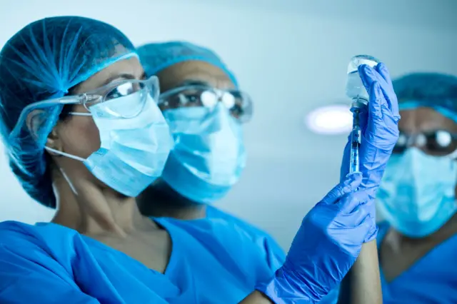 બીબીસી ગુજરાતી ગુજરાત બજેટ નાણામંત્રી નિર્મલા સીતારમણ સુરત જામનગર