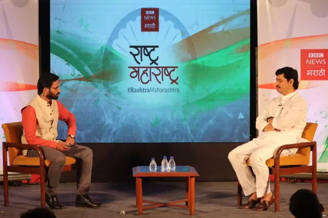 बीबीसीच्या अभिजीत करंडे यांच्याशी बातचीत करताना धनंजय मुंडे