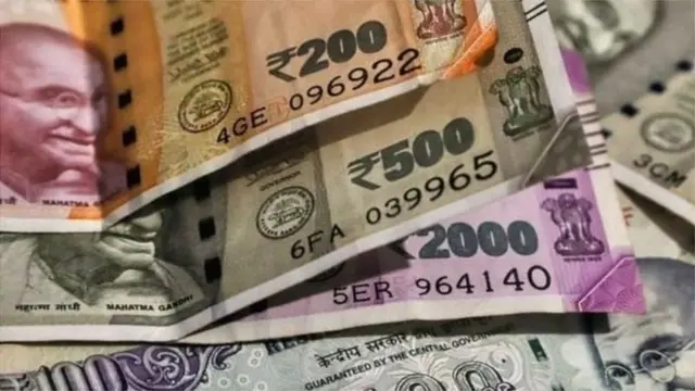 હાલ બૅન્ક લૉન કે કોઈ સ્કીમનો હપતો ઓટો ડેબિટ મોડથી કાપતા પહેલા ગ્રાહકની મંજૂરી નથી લેતી. પણ હવે તેમાં સરકાર બદલાવ કરવા જઈ રહી છે.