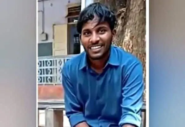 15-க்கும் மேற்பட்டோர் படுகொலை