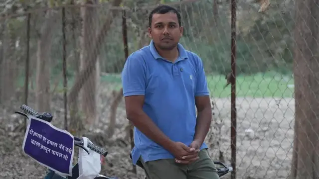 राजू कुमार नोएडा में एक फैक्ट्री में लोडिंग अनलोडिंग का काम करते थे