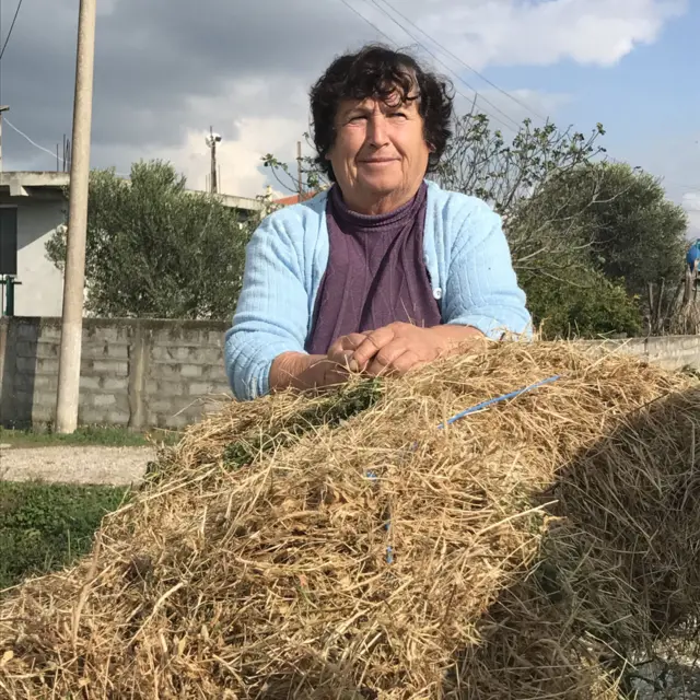 Raimonda, fazendeiraesportes da sorte entrarVlore, Albânia